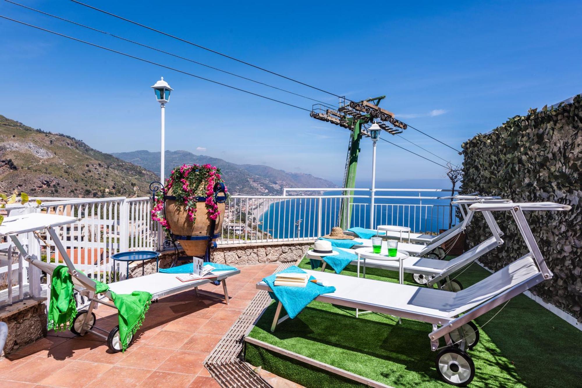 Dream View Suites Taormina Kültér fotó