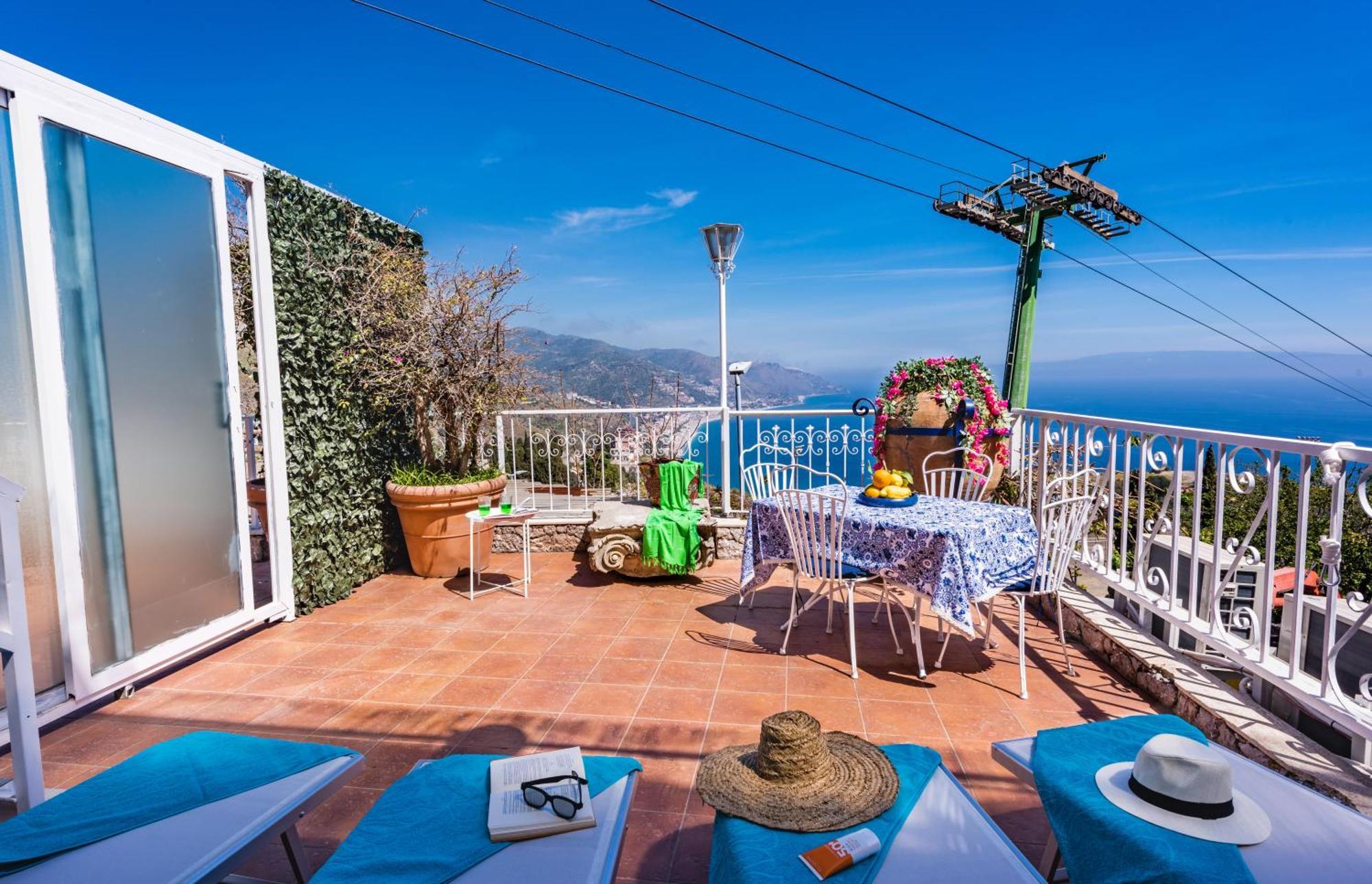 Dream View Suites Taormina Kültér fotó