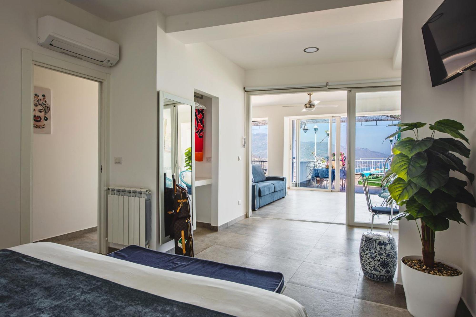 Dream View Suites Taormina Kültér fotó
