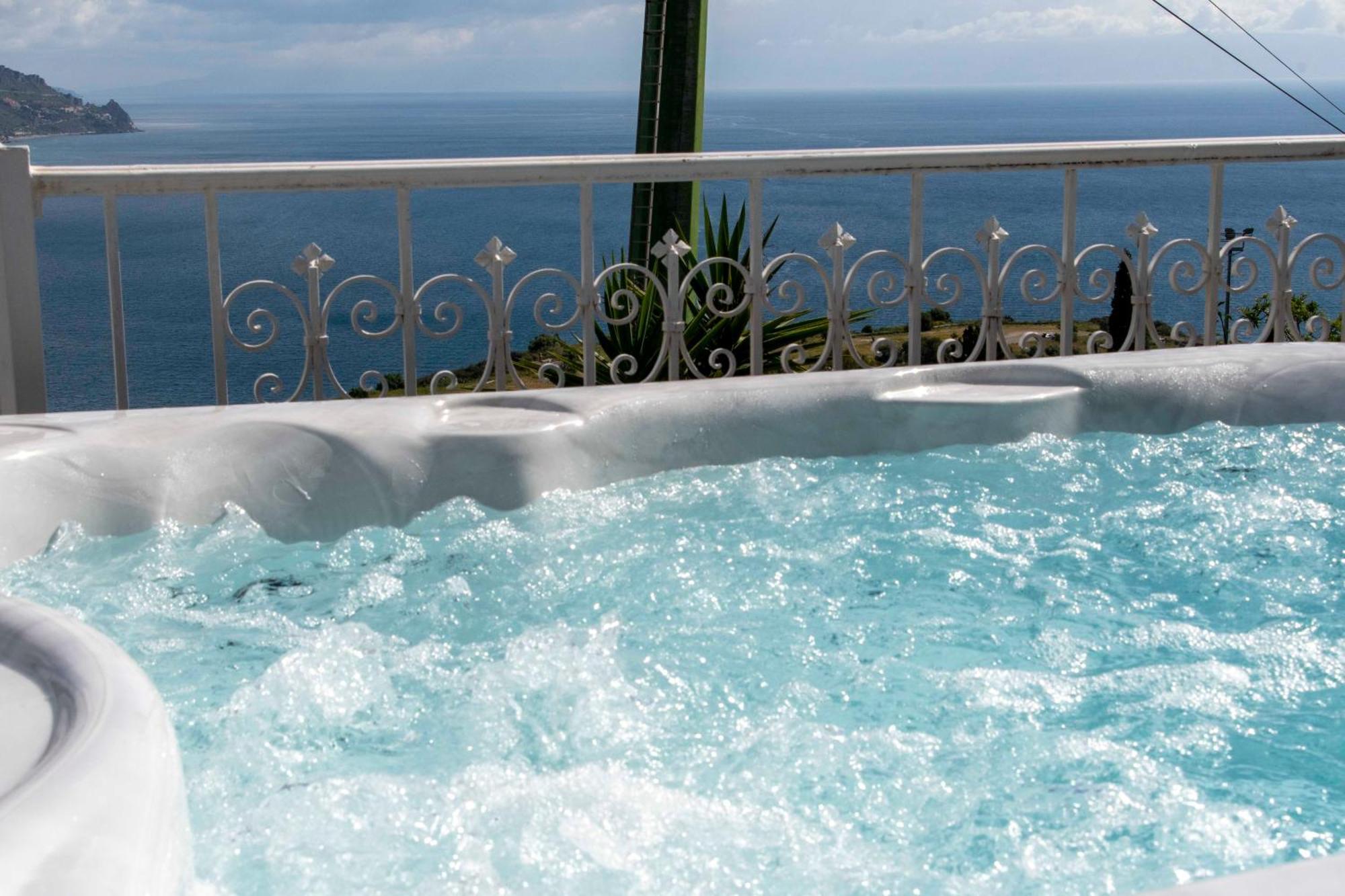 Dream View Suites Taormina Kültér fotó